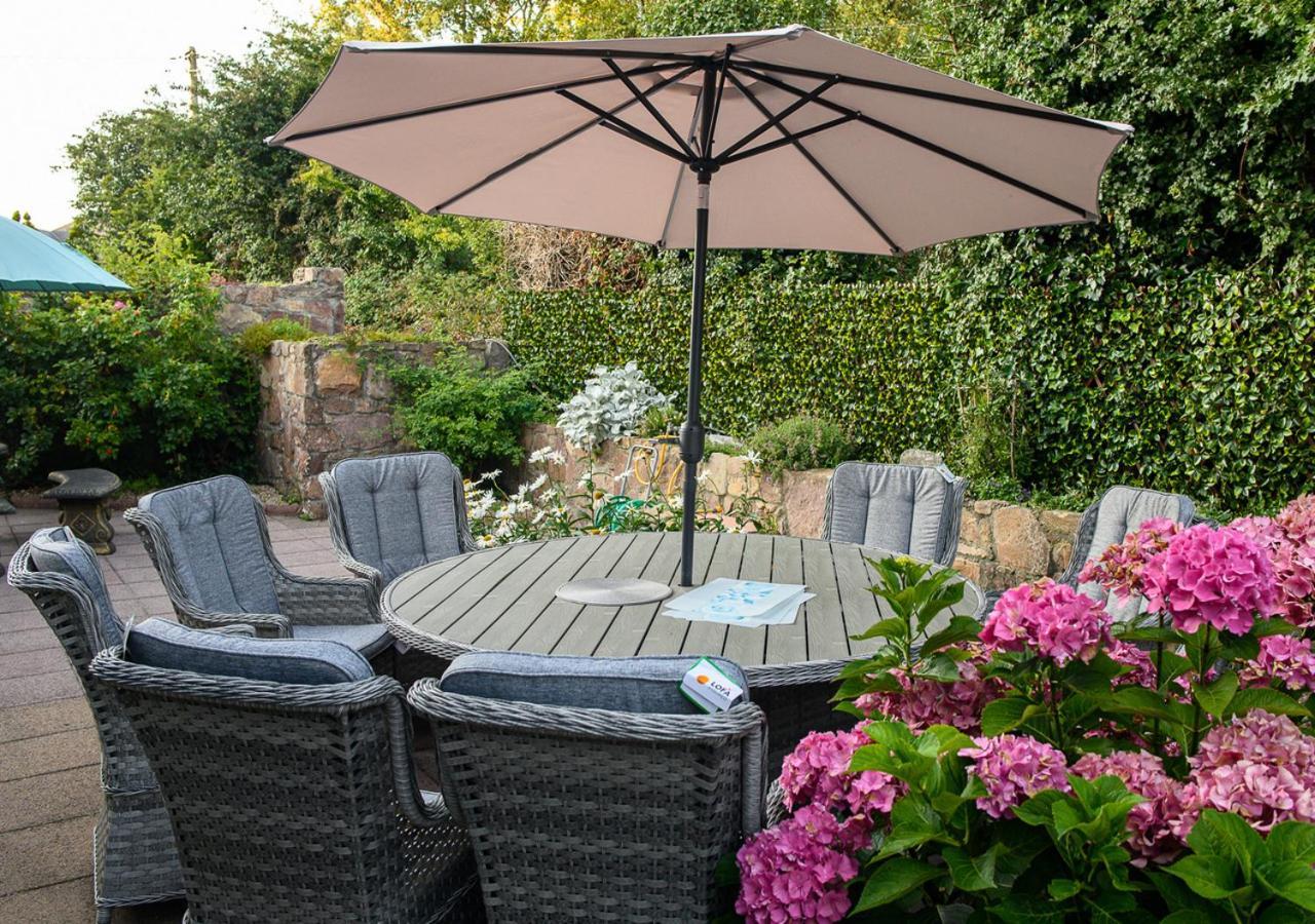 Ashville House B&B Тралий Екстериор снимка
