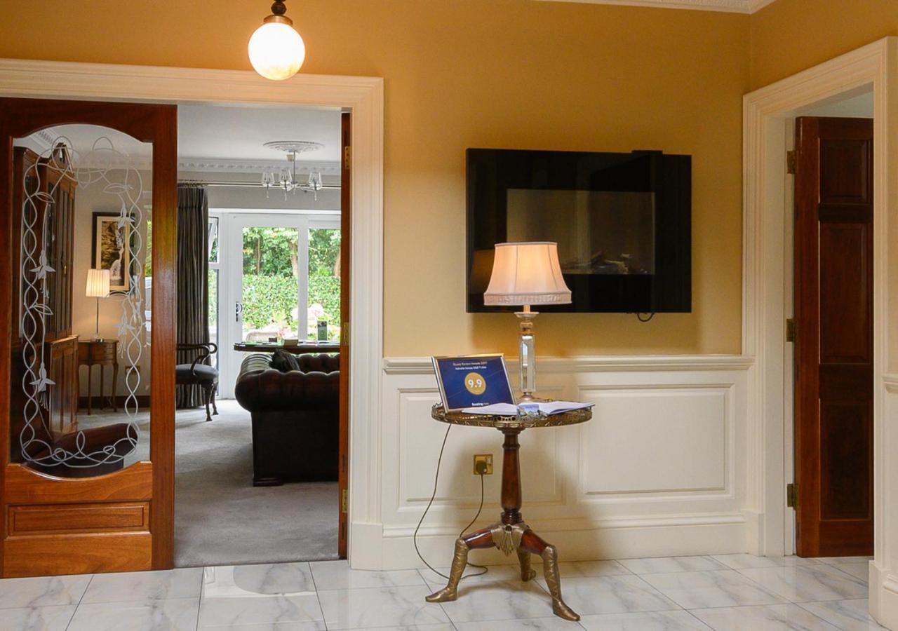 Ashville House B&B Тралий Екстериор снимка