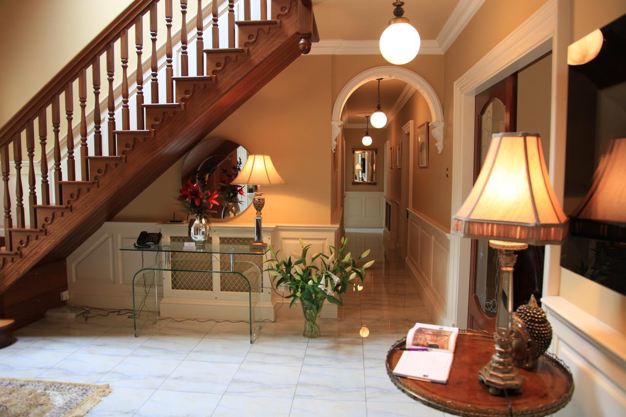 Ashville House B&B Тралий Екстериор снимка
